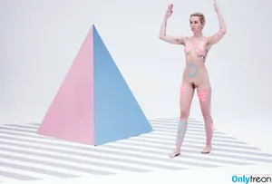 Miley Cyrus / MileyCyrus nude photo #2446