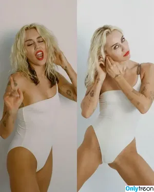 Miley Cyrus / MileyCyrus nude photo #2547