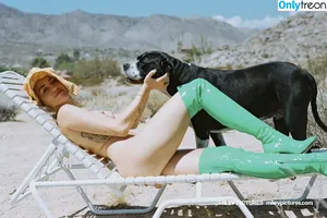 Miley Cyrus / MileyCyrus nude photo #2826