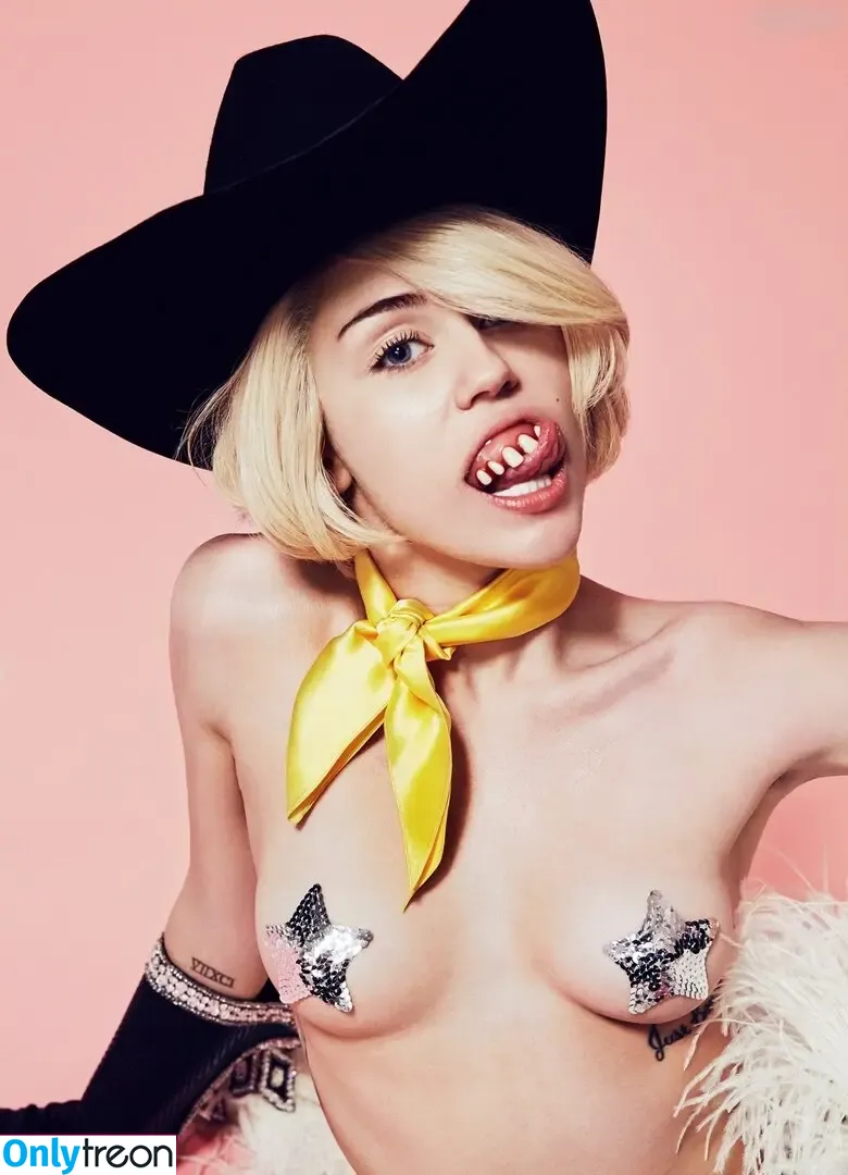 Miley Cyrus nude photo #2839 (MileyCyrus)