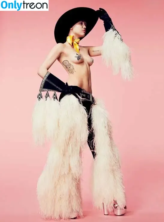 Miley Cyrus nude photo #2840 (MileyCyrus)