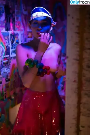 Miley Cyrus / MileyCyrus nude photo #3120