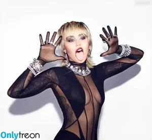Miley Cyrus / MileyCyrus nude photo #3213