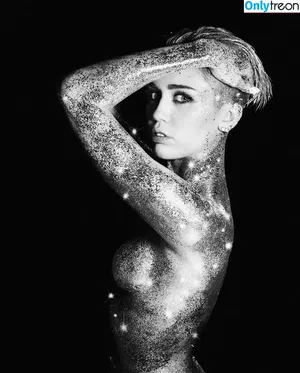 Miley Cyrus / MileyCyrus nude photo #3258