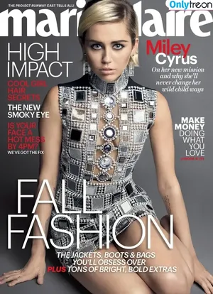 Miley Cyrus / MileyCyrus nude photo #3677