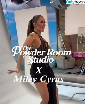 Miley Cyrus / MileyCyrus nude photo #3912