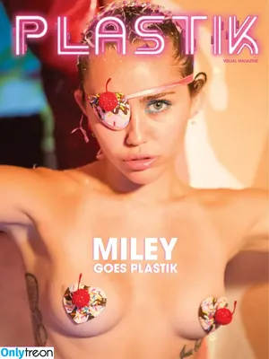 Miley Cyrus / MileyCyrus nude photo #3953