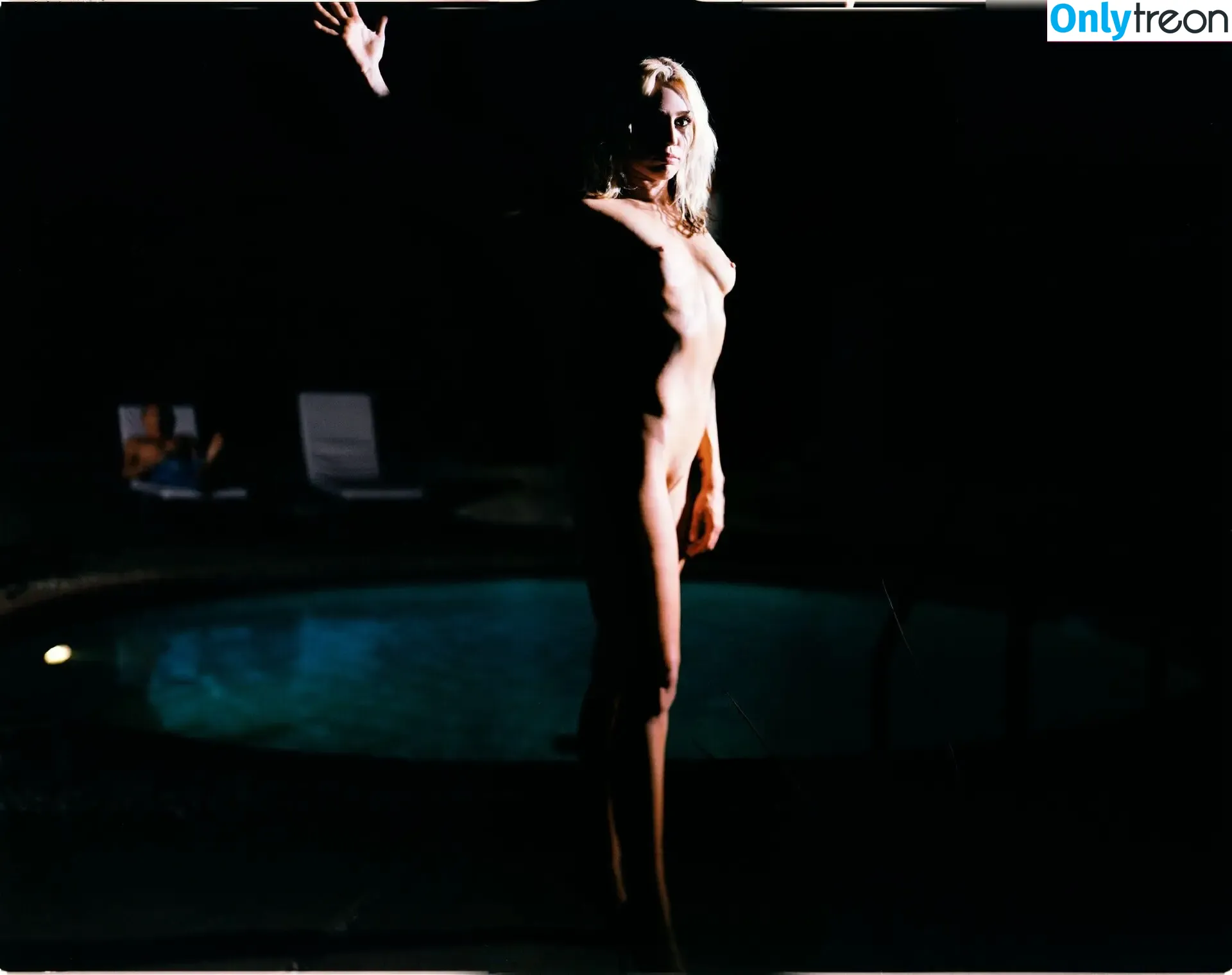 Miley Cyrus nude photo #3160 (MileyCyrus)