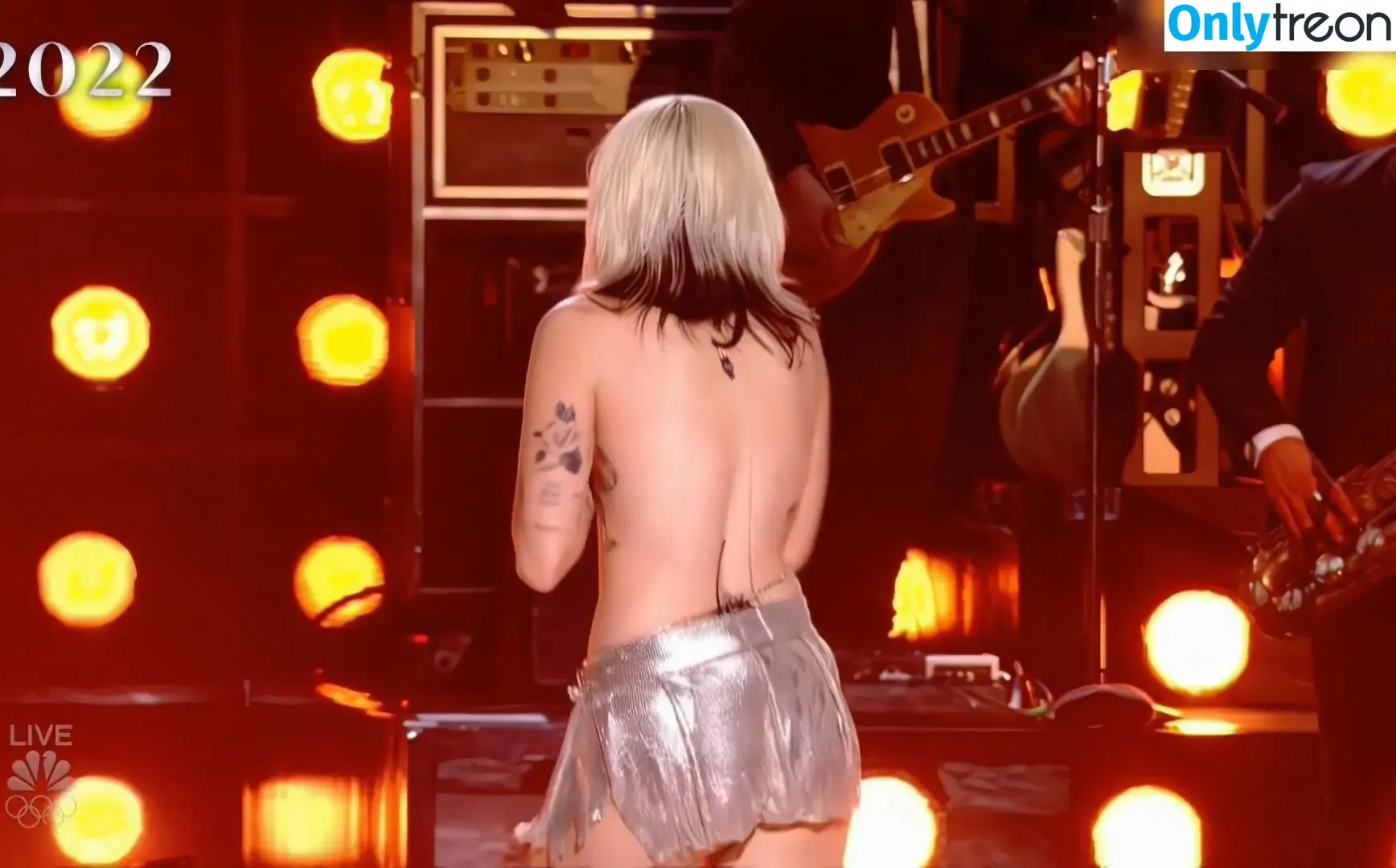 Miley Cyrus nude photo #3289 (MileyCyrus)