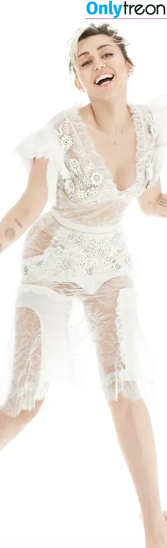 Miley Cyrus nude photo #3384 (MileyCyrus)