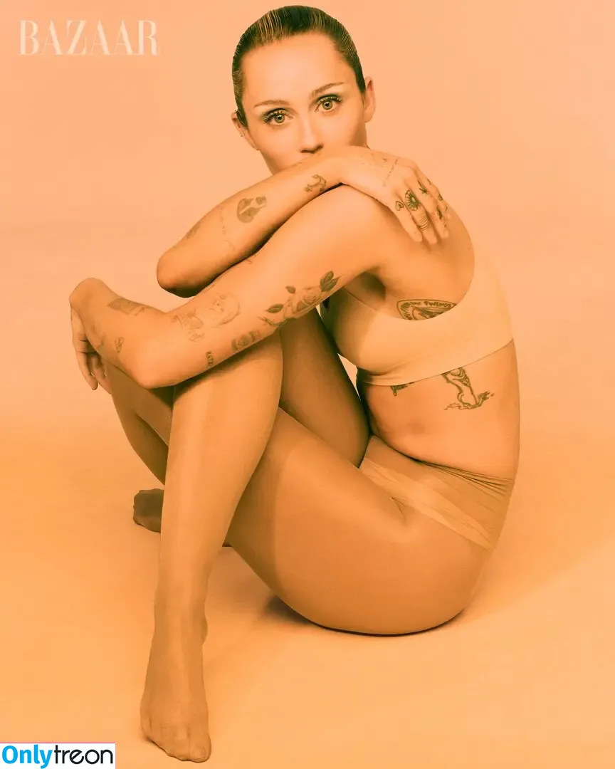 Miley Cyrus nude photo #3686 (MileyCyrus)