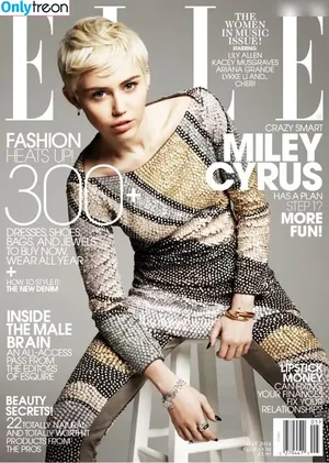 Miley Cyrus / MileyCyrus nude photo #4810