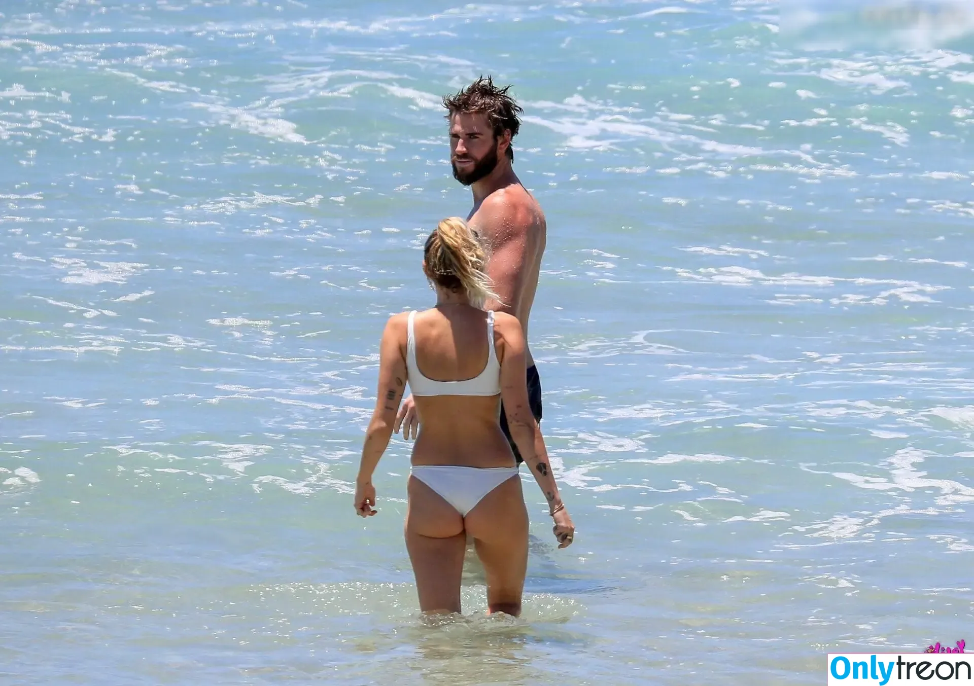 Miley Cyrus nude photo #4436 (MileyCyrus)