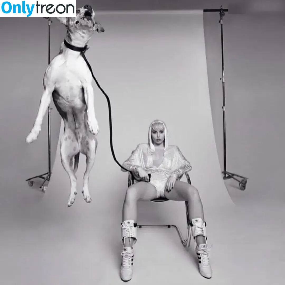 Miley Cyrus nude photo #4807 (MileyCyrus)