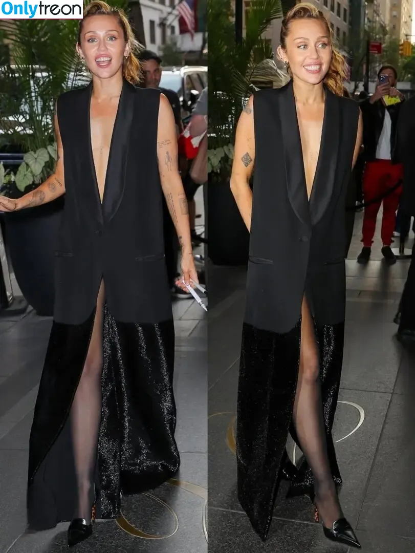 Miley Cyrus nude photo #5114 (MileyCyrus)