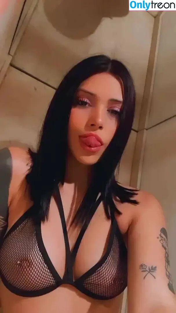 miliiicalderon nude photo #0074 (ailenlovelace / mili calderon / milucalderonn_)