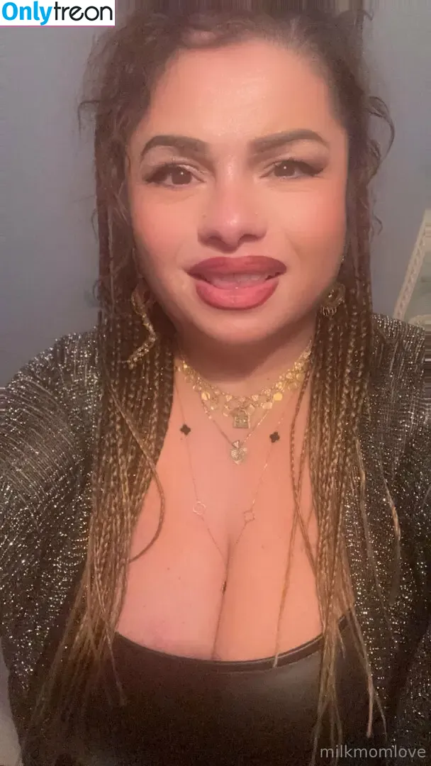 milkmomlove nude photo #0027 (milkmomlove)