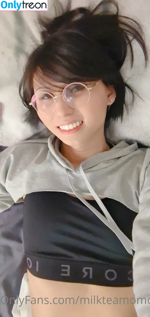 milkteamomoko nude photo #0014 (taramilktea)