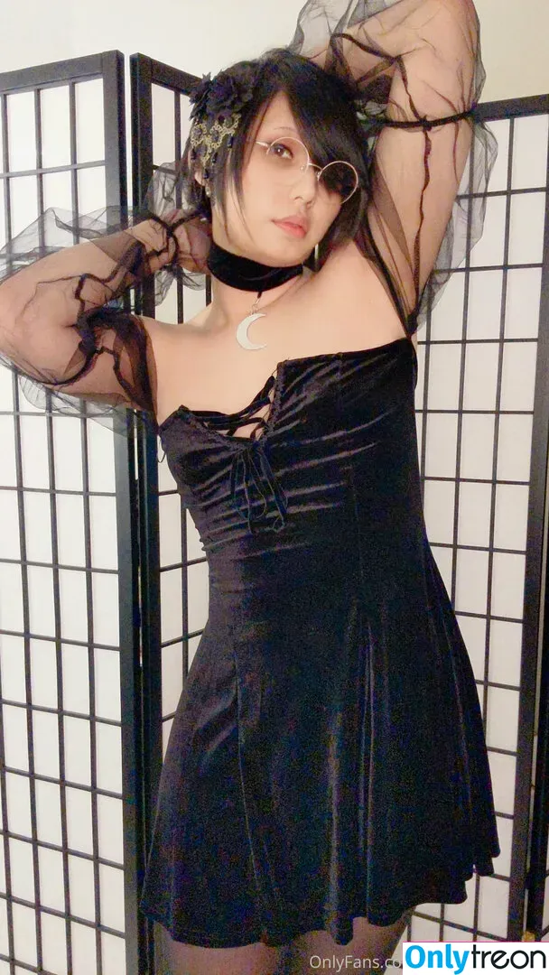 milkteamomoko nude photo #0063 (taramilktea)
