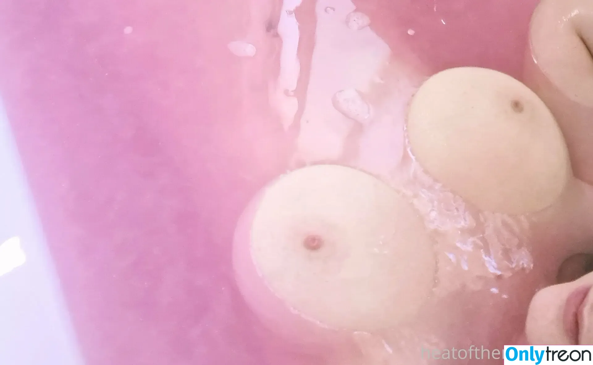 milky.rose nude photo #0020 (milkyrosedreams)