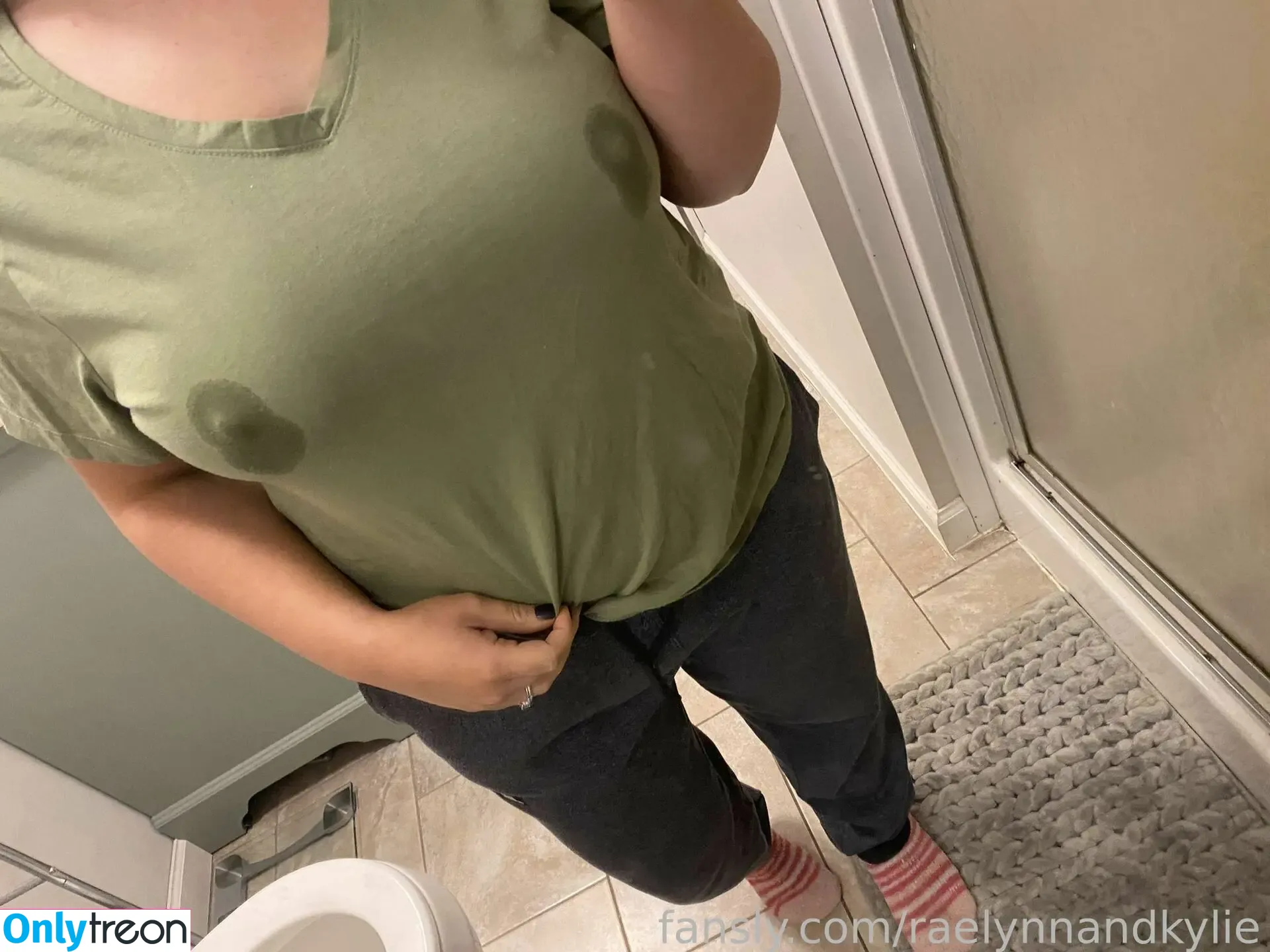 Milkyraelynn nude photo #0025 (beautybyraelynn)