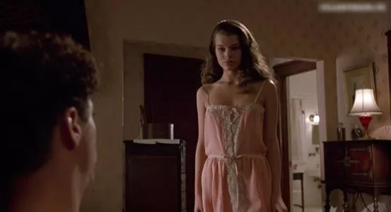 Milla Jovovich / MillaJovovich nude photo #0163