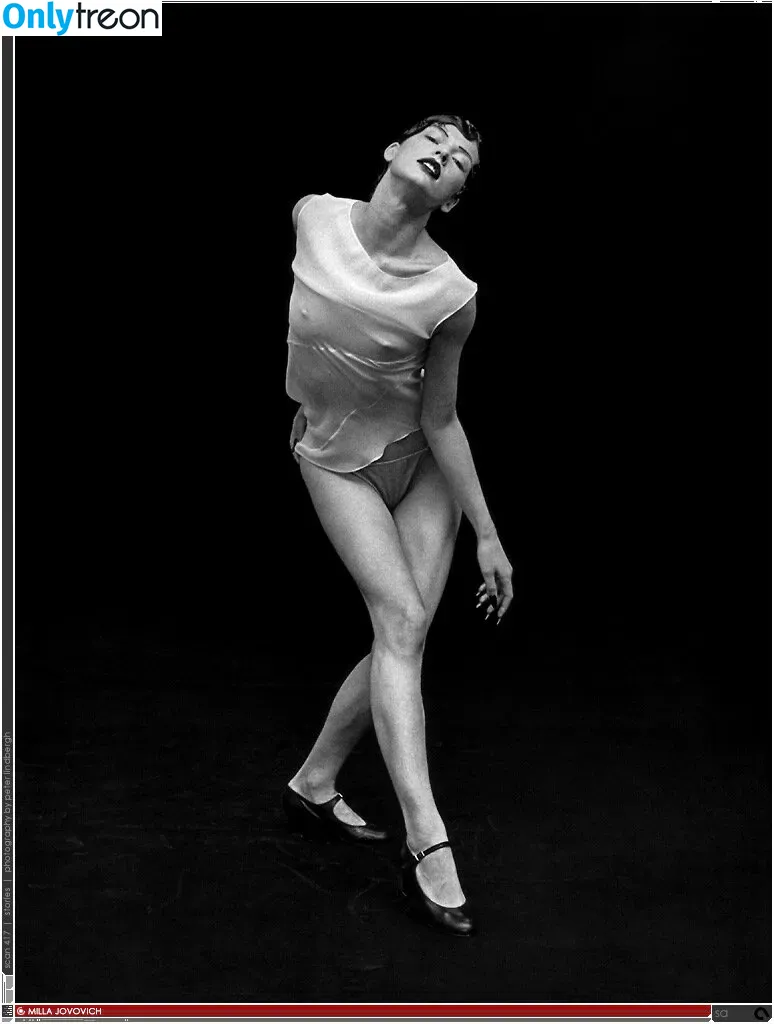 Milla Jovovich nude photo #0038 (MillaJovovich)