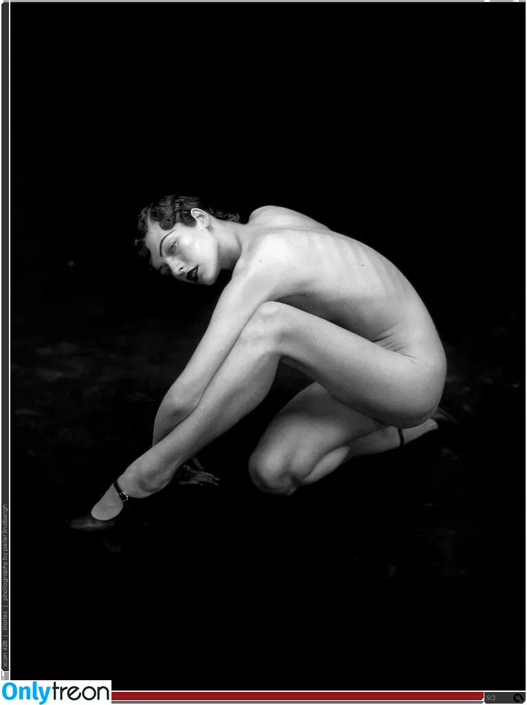 Milla Jovovich nude photo #0041 (MillaJovovich)
