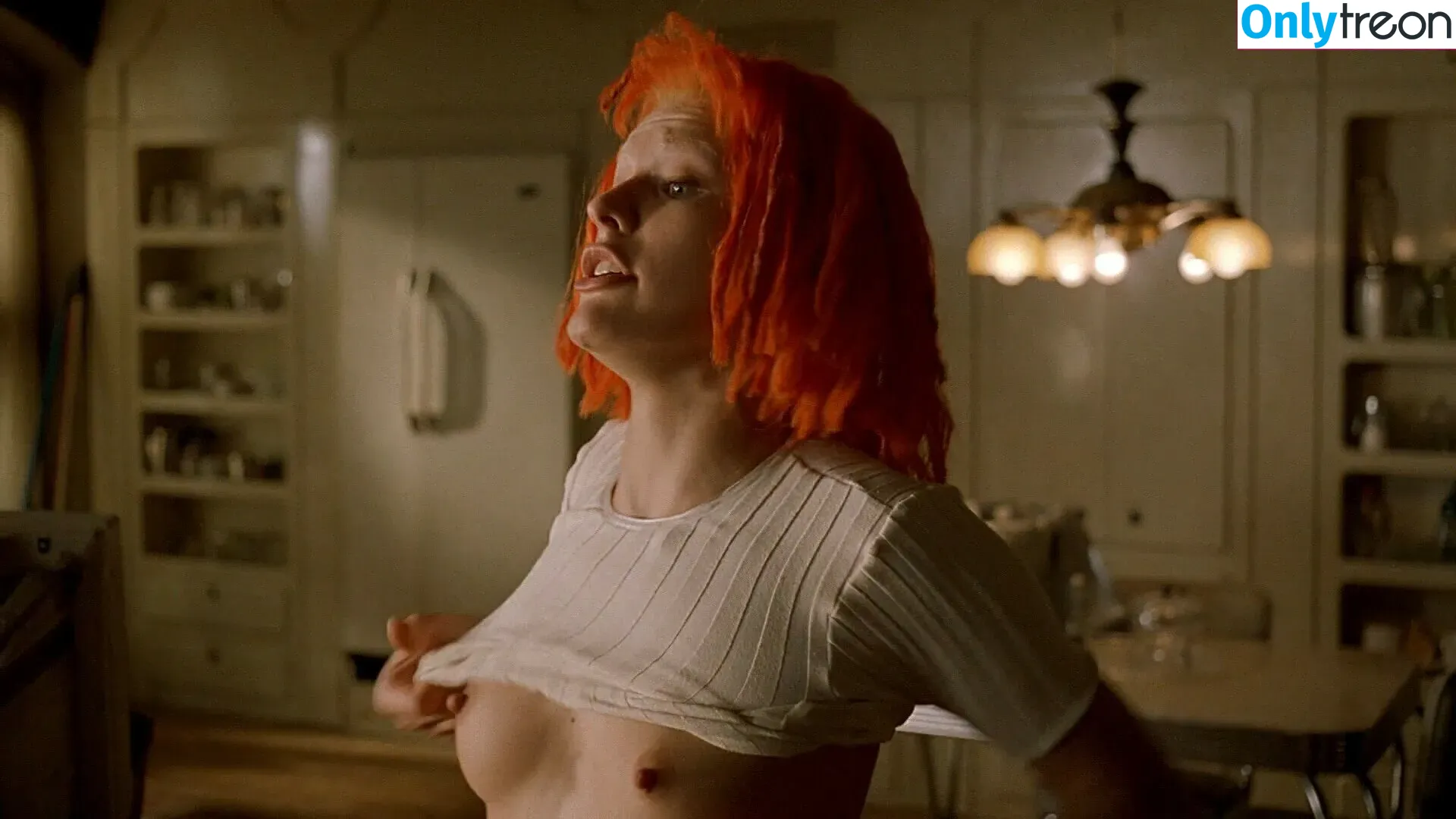 Milla Jovovich nude photo #0053 (MillaJovovich)
