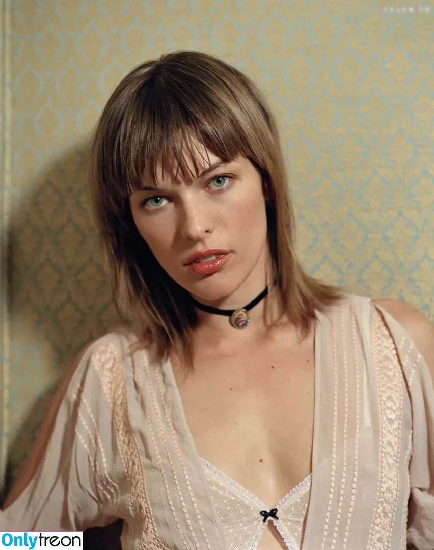 Milla Jovovich nude photo #0186 (MillaJovovich)
