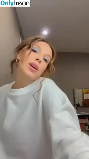 Millie Bobby Brown / milliebobbybrown nude photo #3403