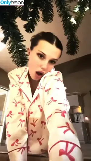 Millie Bobby Brown / milliebobbybrown nude photo #3470