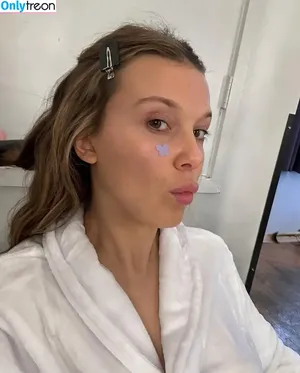 Millie Bobby Brown / milliebobbybrown nude photo #3589