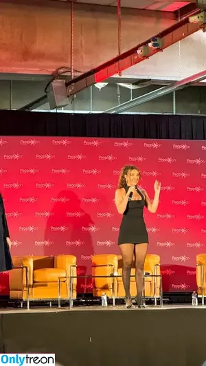 Millie Bobby Brown / milliebobbybrown nude photo #3677