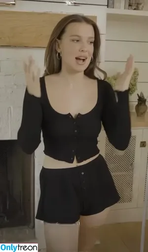 Millie Bobby Brown / milliebobbybrown nude photo #3763