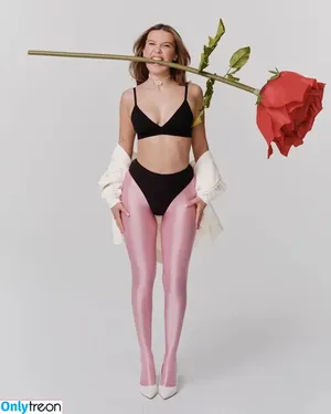 Millie Bobby Brown / milliebobbybrown nude photo #3822