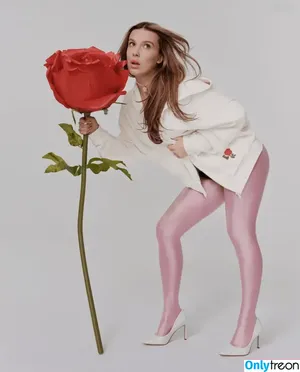 Millie Bobby Brown / milliebobbybrown nude photo #3829