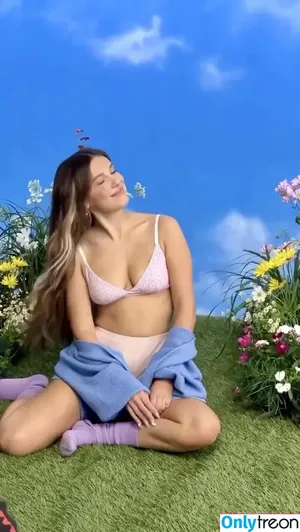 Millie Bobby Brown / milliebobbybrown nude photo #3867