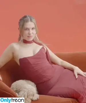 Millie Bobby Brown / milliebobbybrown nude photo #3887