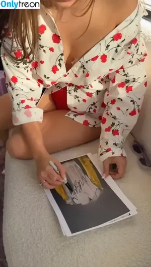 Millie Bobby Brown / milliebobbybrown nude photo #3988
