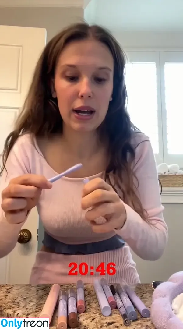 Millie Bobby Brown nude photo #3428 (milliebobbybrown)