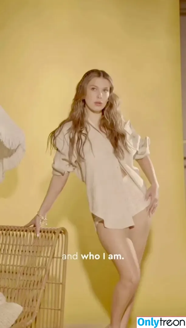 Millie Bobby Brown nude photo #3606 (milliebobbybrown)