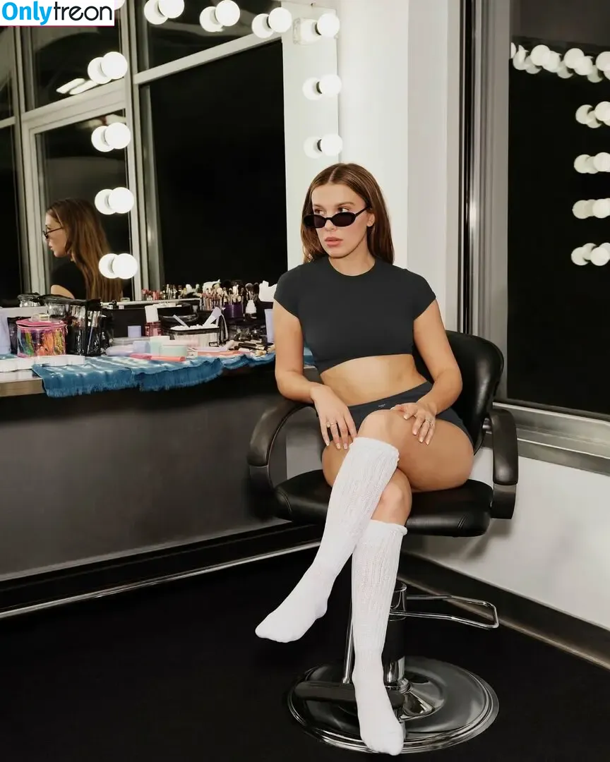 Millie Bobby Brown nude photo #3930 (milliebobbybrown)