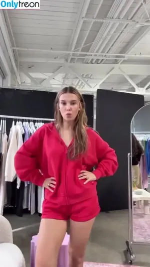 Millie Bobby Brown / milliebobbybrown nude photo #4047