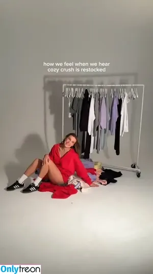 Millie Bobby Brown / milliebobbybrown nude photo #4080