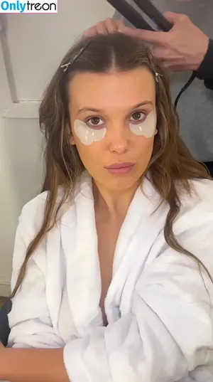 Millie Bobby Brown / milliebobbybrown nude photo #4601