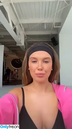 Millie Bobby Brown / milliebobbybrown nude photo #4825
