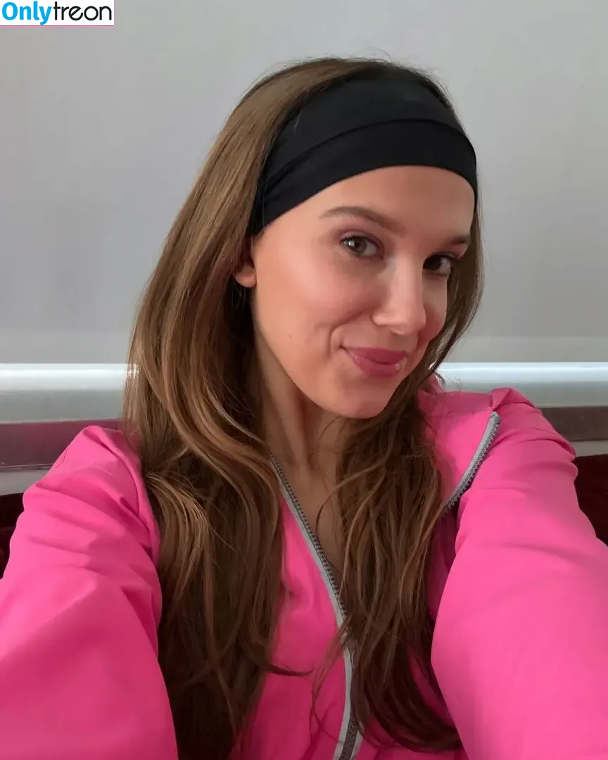 Millie Bobby Brown nude photo #4529 (milliebobbybrown)
