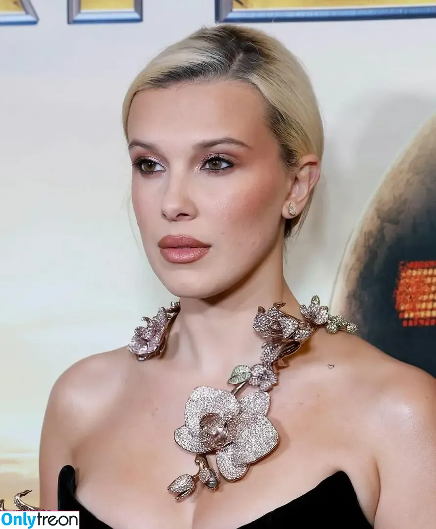 Millie Bobby Brown nude photo #4800 (milliebobbybrown)