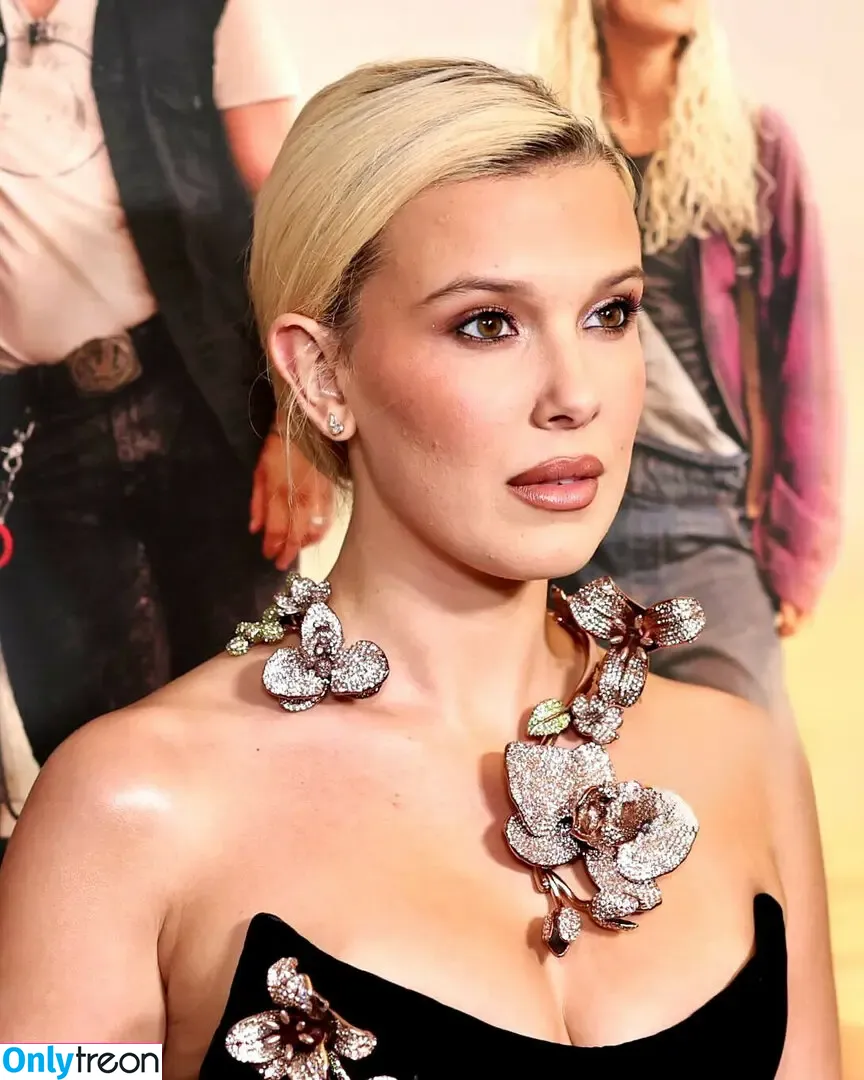 Millie Bobby Brown nude photo #4856 (milliebobbybrown)